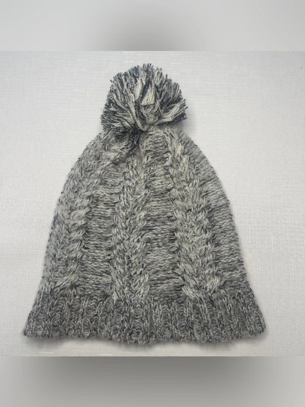 New York & Company Marbled Knit Pom Pom Beanie Hat Grey (OS)